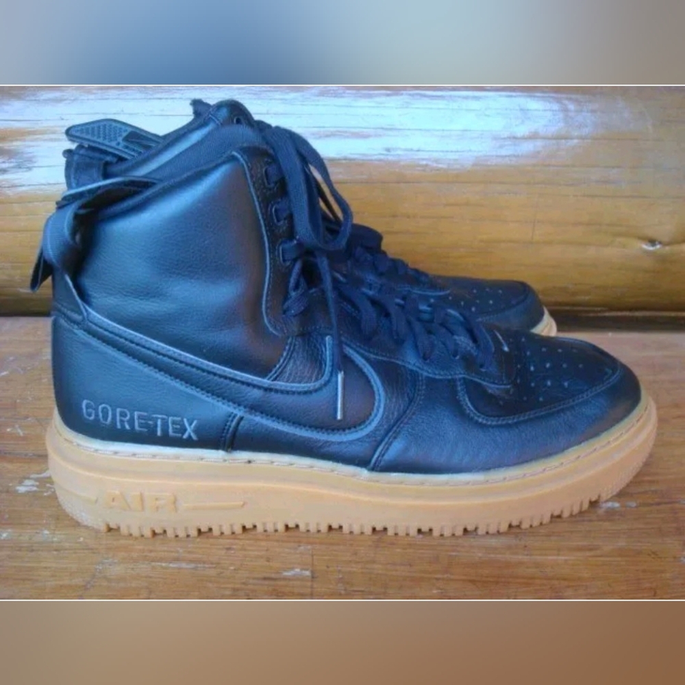 Nike  Goretex High TopLeather